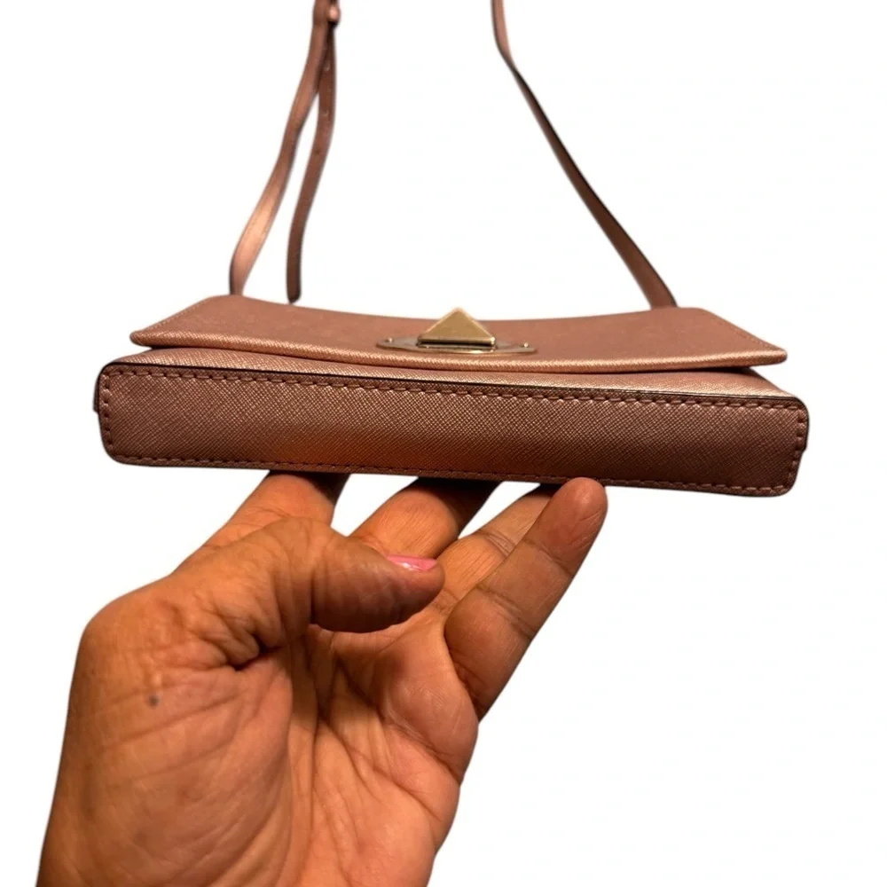 Elegant Kate Spade Newbury Land  Rose Gold Leather Cross Body Bag